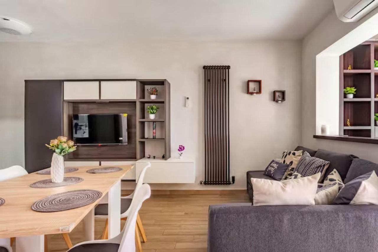 Old Lighthouse - Beach Apartment - Fiumicino Airport Exteriör bild