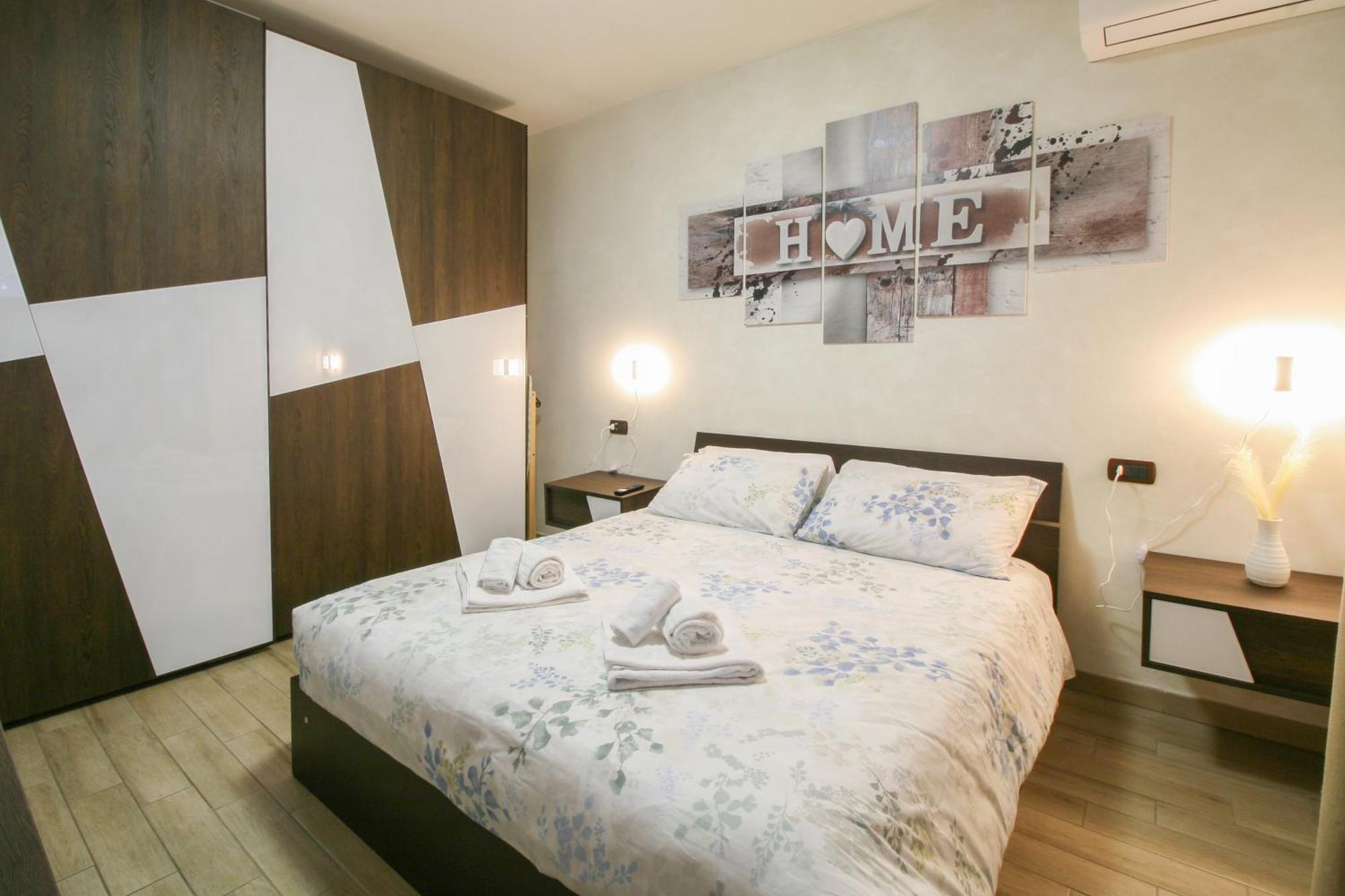 Old Lighthouse - Beach Apartment - Fiumicino Airport Exteriör bild