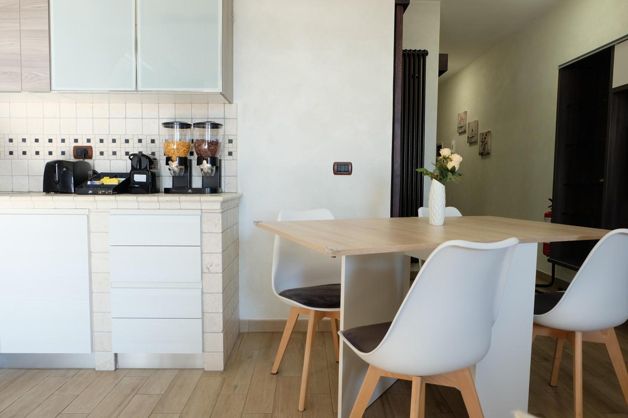 Old Lighthouse - Beach Apartment - Fiumicino Airport Exteriör bild